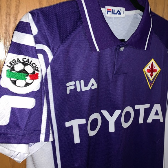 Retro Fiorentina 99/00 Jerseys - Picture 2 of 9
